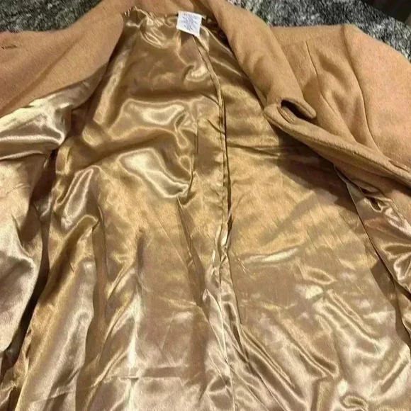 Blair Beautiful Vintage 65/35 Wool/Polyester Blend Button Up Coat Size Large - Picture 4 of 8